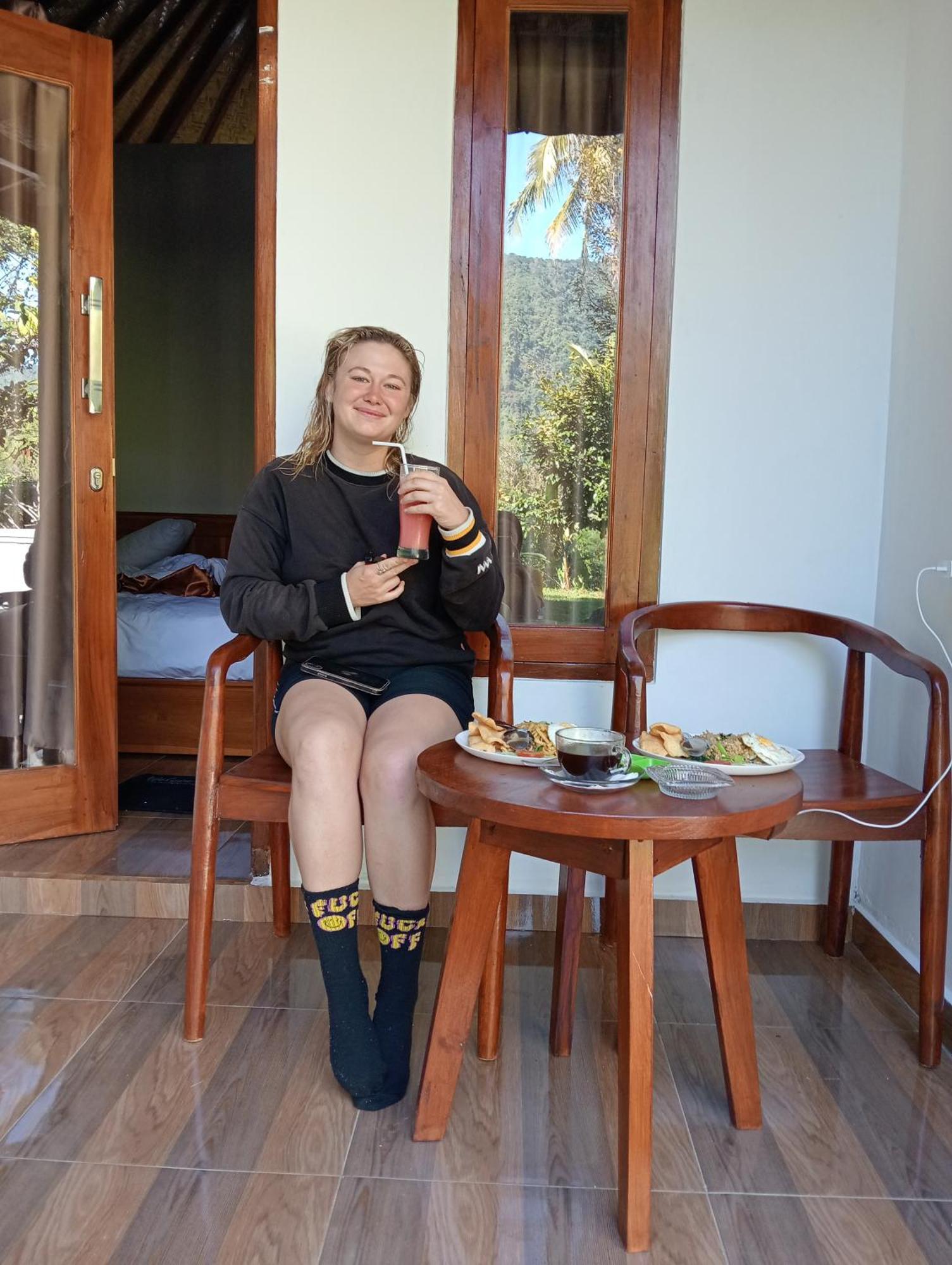 Jepun Homestay Lemukih 新加拉惹 外观 照片