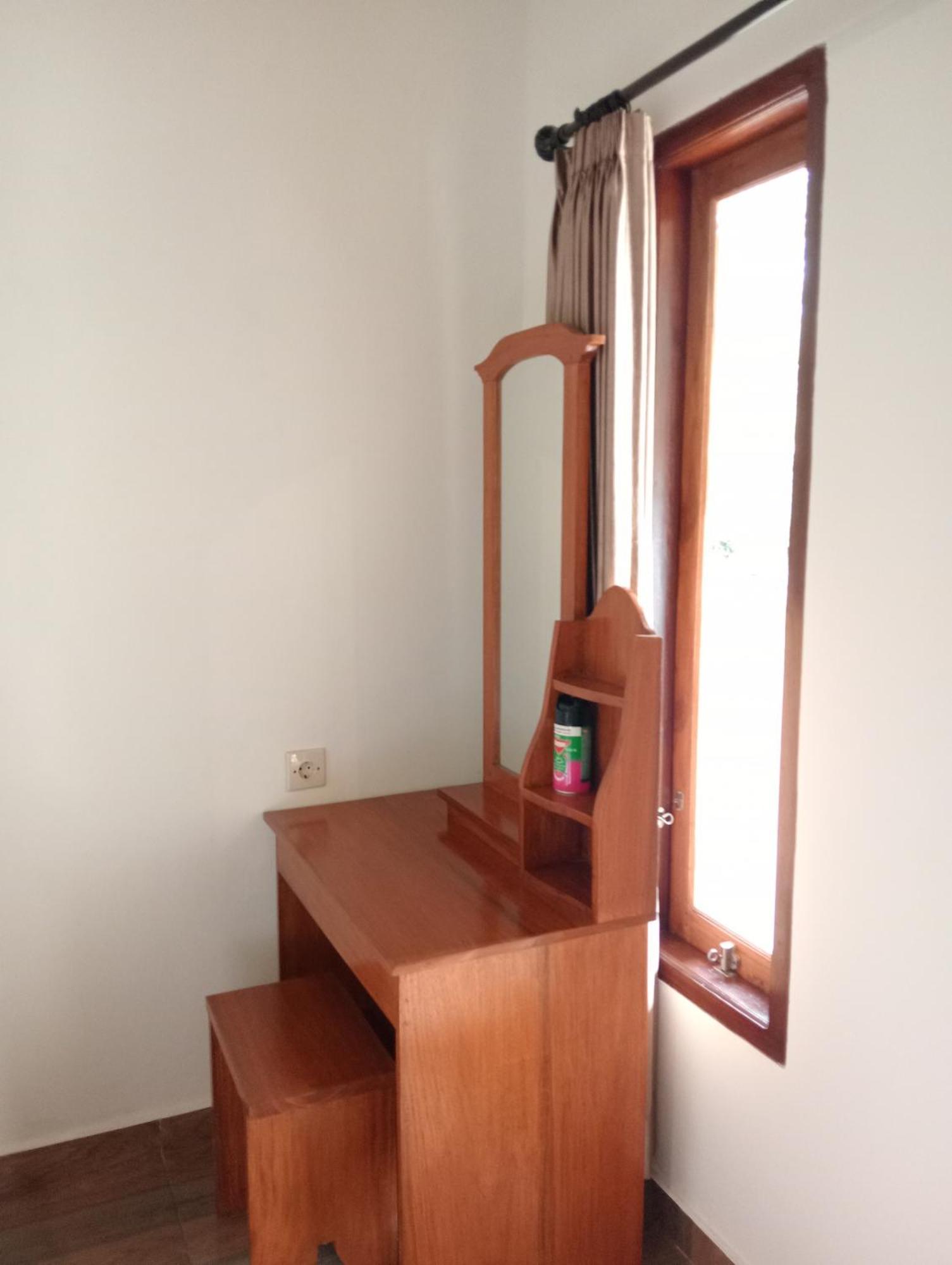 Jepun Homestay Lemukih 新加拉惹 外观 照片