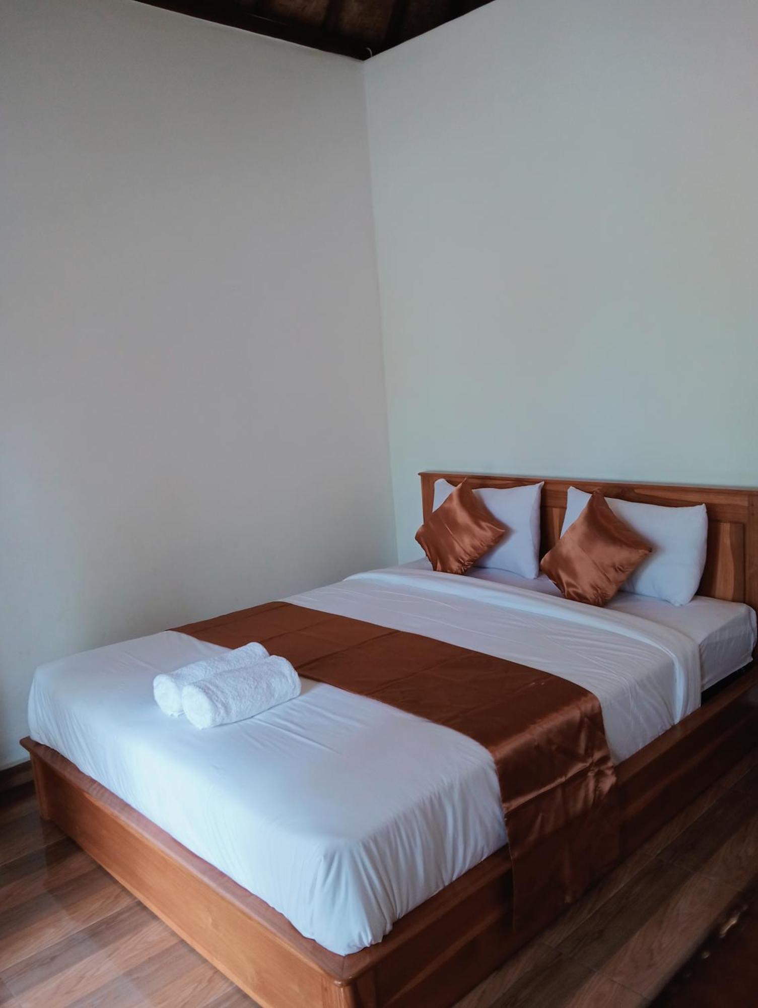 Jepun Homestay Lemukih 新加拉惹 外观 照片